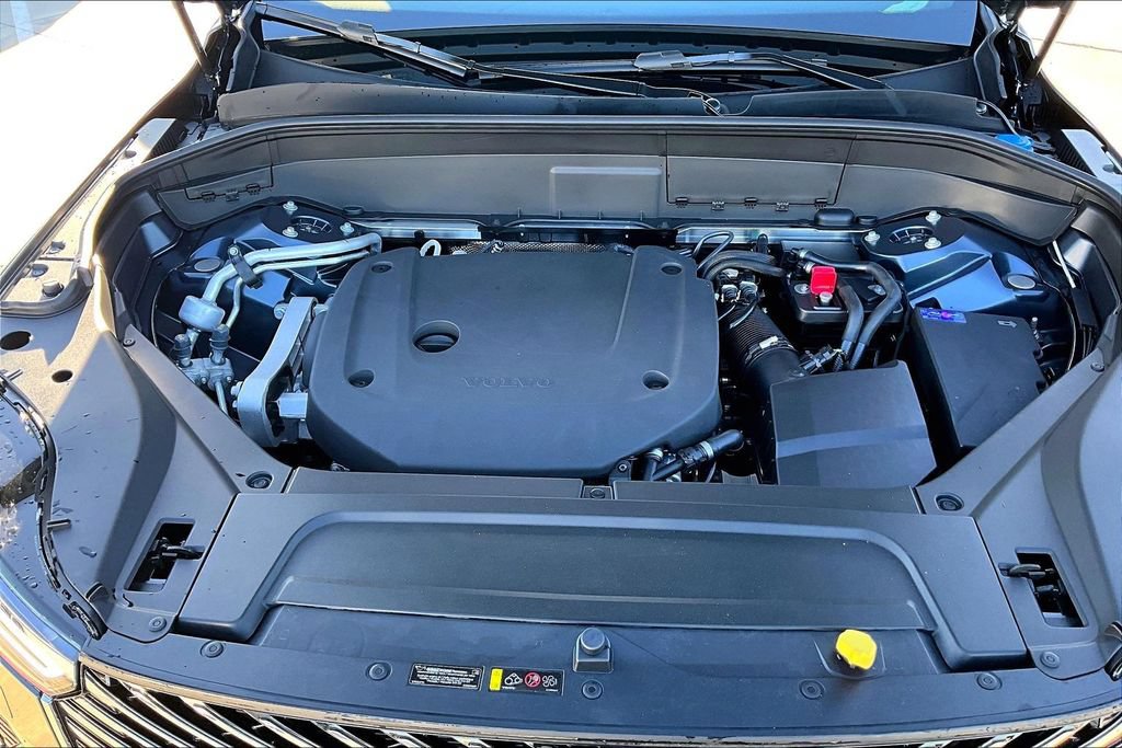New 2026 Volvo XC90 B6 Core AWD/4WD image 29