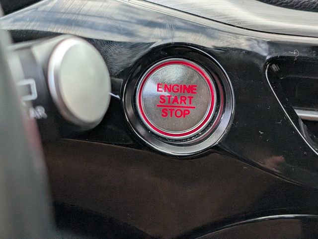 Used 2024 Acura MDX FWD image 30