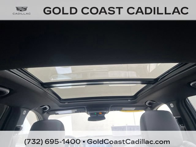 Certified 2024 Cadillac XT4 Sport w/ Cold Weather Package AWD/4WD image 13