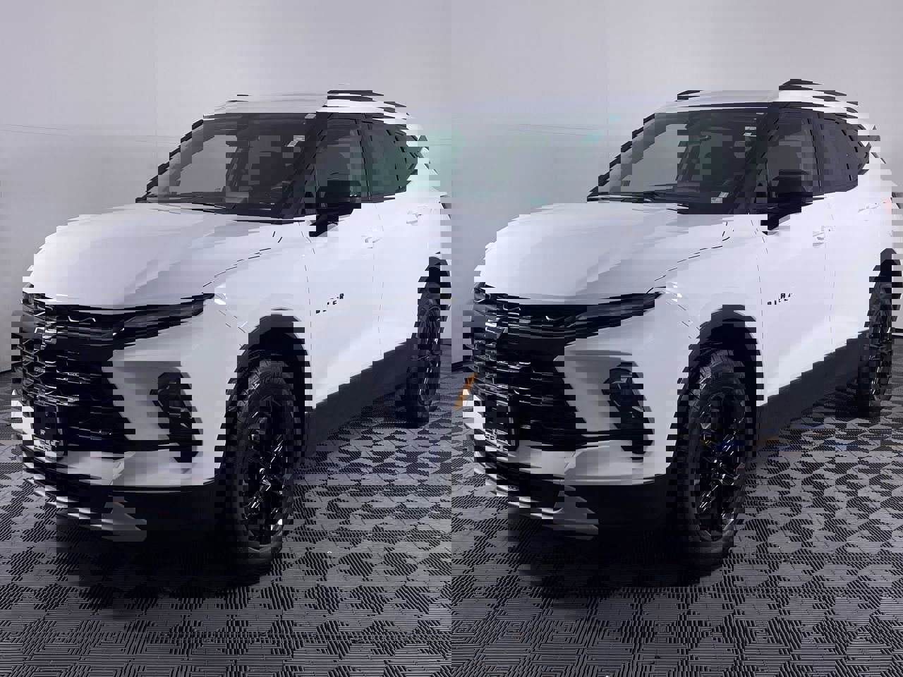 Certified 2024 Chevrolet Blazer LT w/ Convenience Package image 16