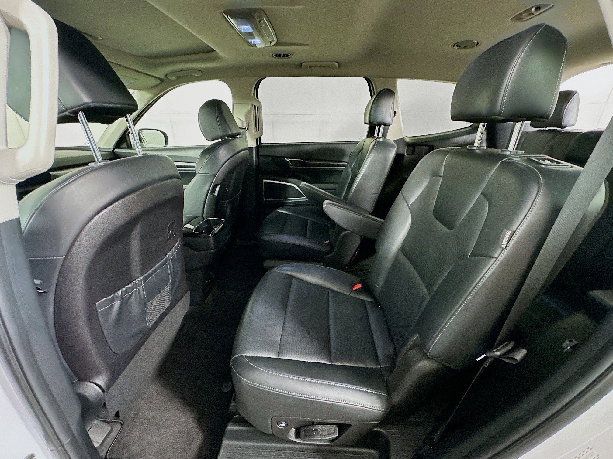 Used 2025 Kia Telluride S AWD/4WD image 29