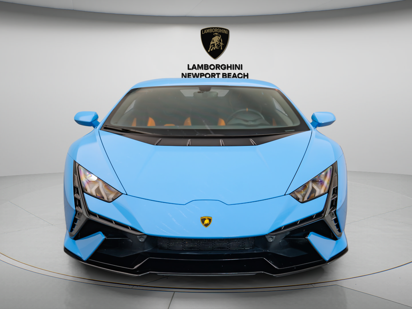 Used 2024 Lamborghini Huracan Tecnica RWD image 2