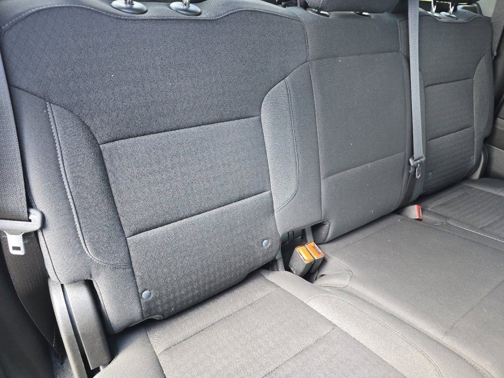 Used 2023 Chevrolet Silverado 1500 LT AWD/4WD image 27