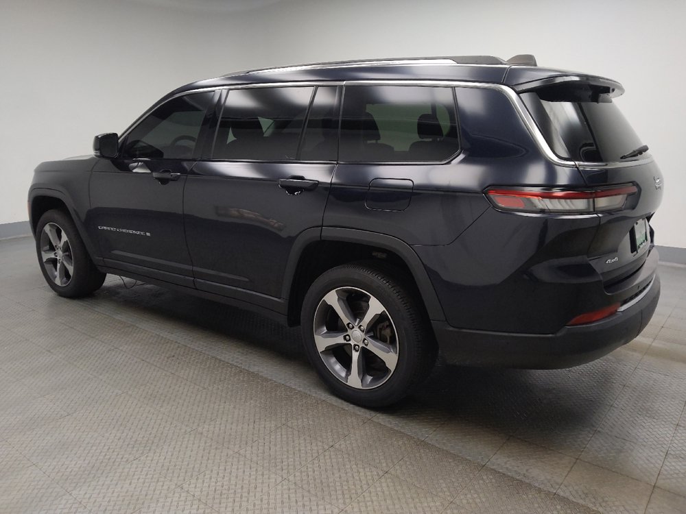 Used 2023 Jeep Grand Cherokee L Limited w/ Luxury Tech Group II AWD/4WD image 3