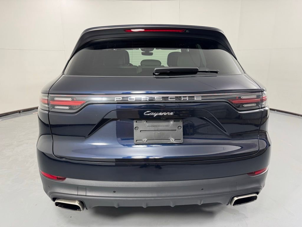Used 2022 Porsche Cayenne AWD/4WD image 7