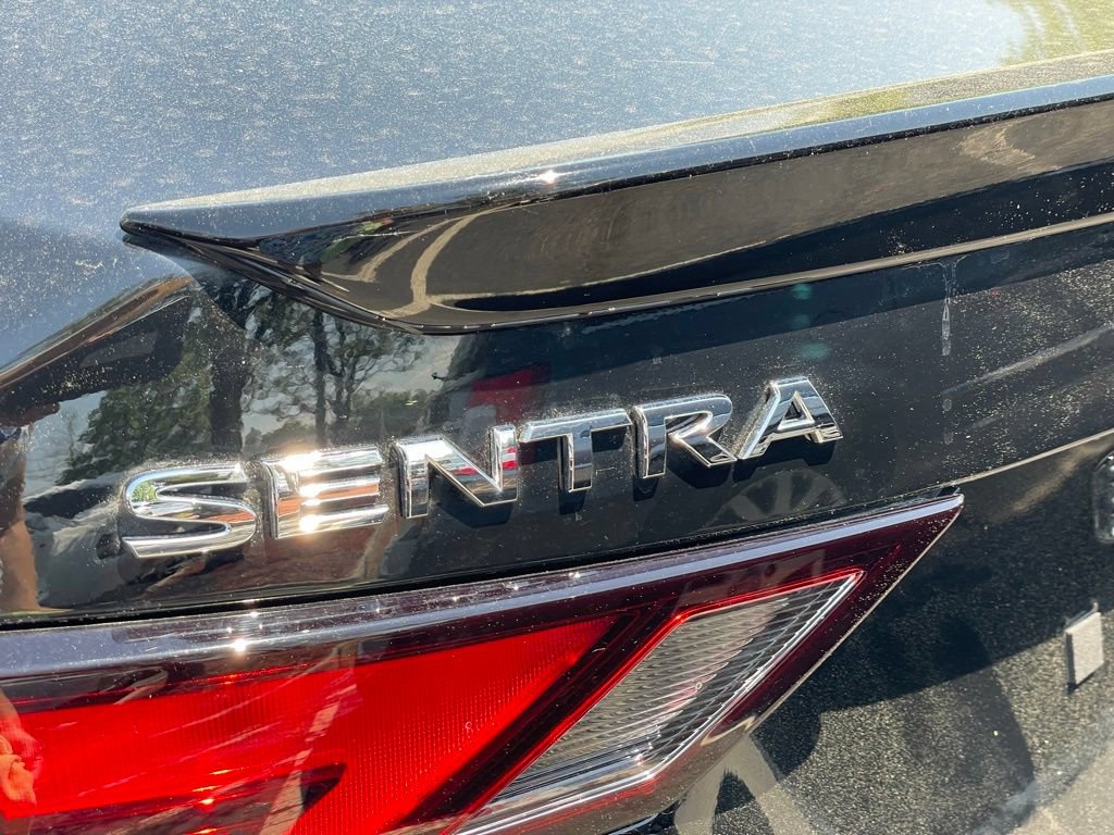 Certified 2024 Nissan Sentra SR FWD image 29