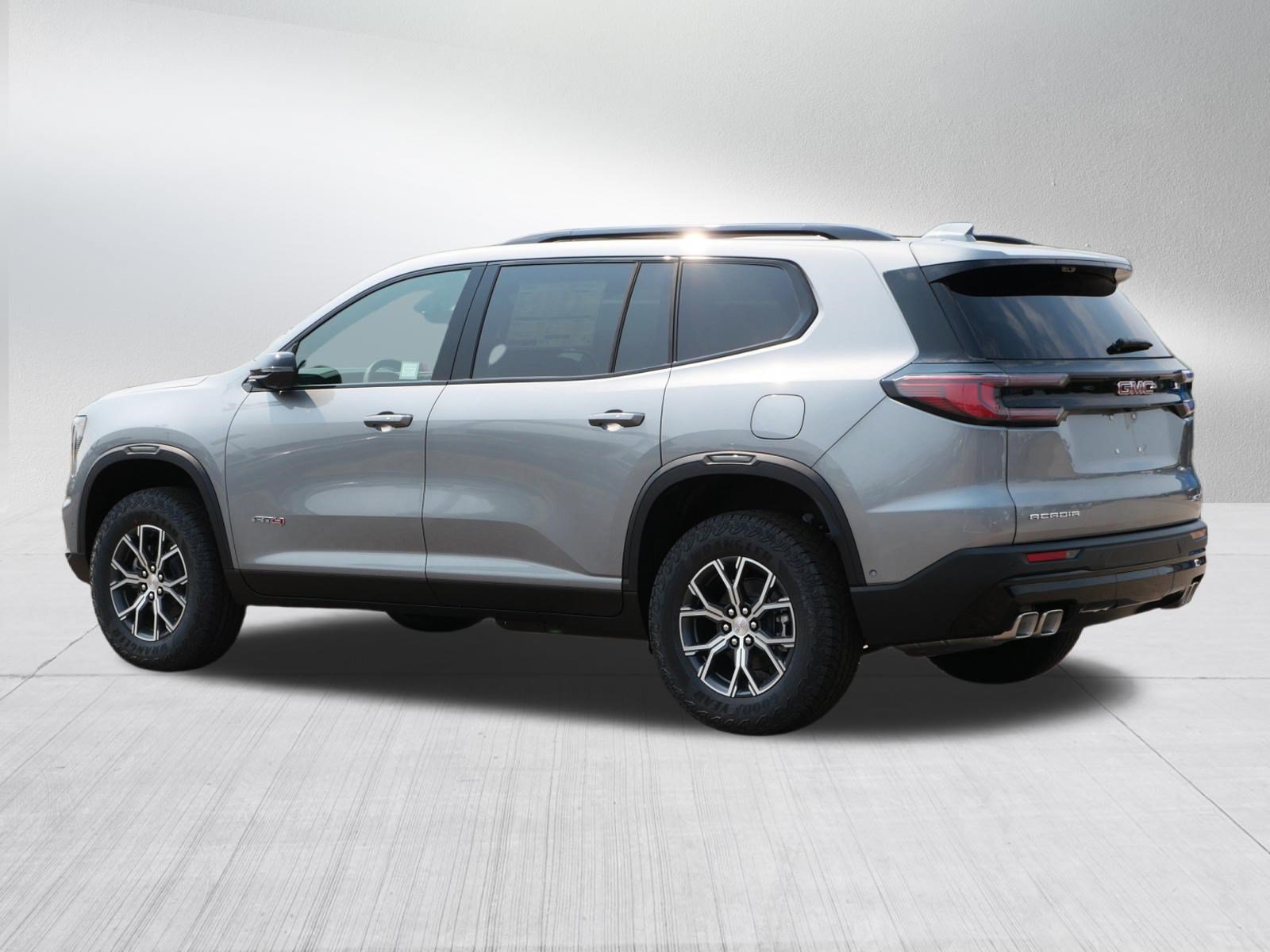 New 2026 GMC Acadia AT4 w/ Super Cruise Package AWD/4WD image 3