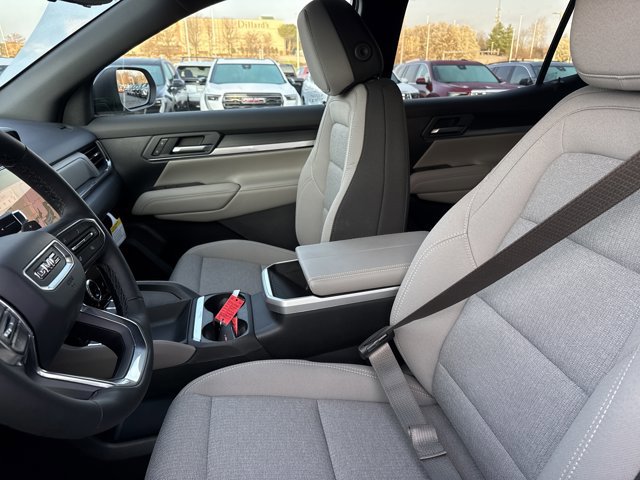 New 2026 GMC Terrain Elevation w/ Technology Package II AWD/4WD image 5