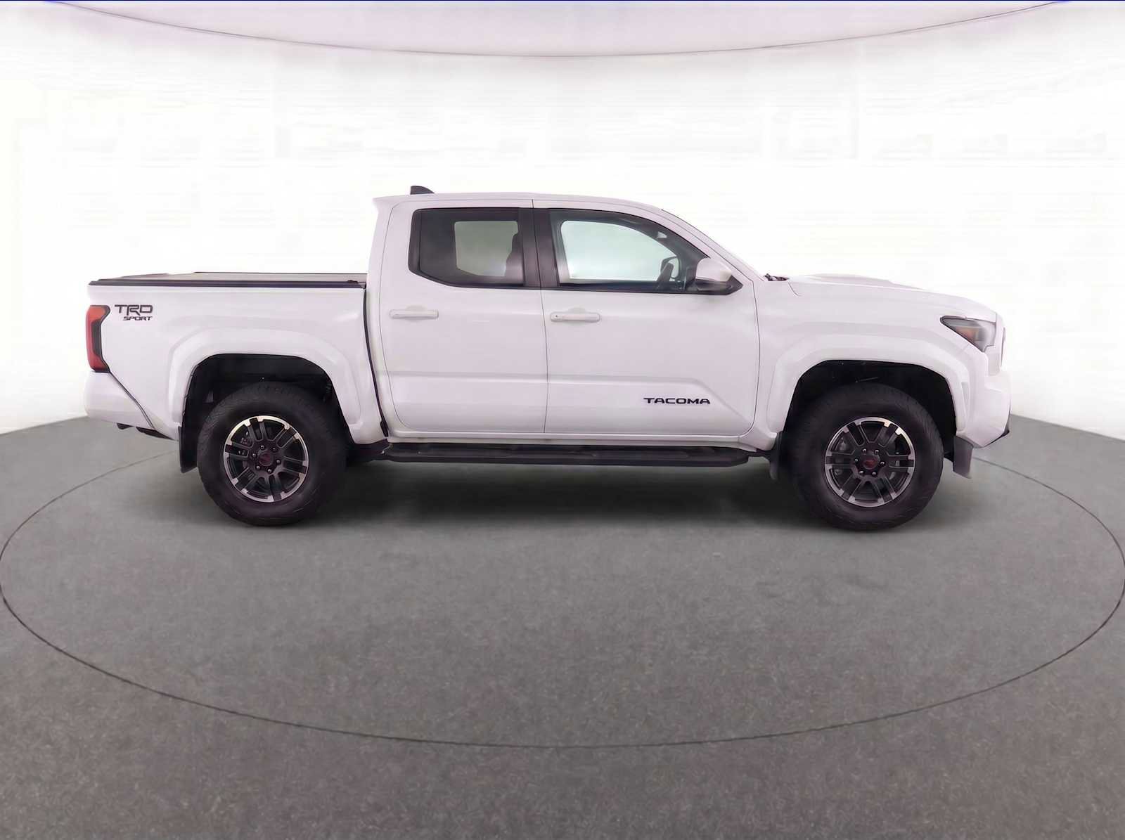 Used 2024 Toyota Tacoma TRD Sport w/ TRD Sport Upgrade Package AWD/4WD image 7