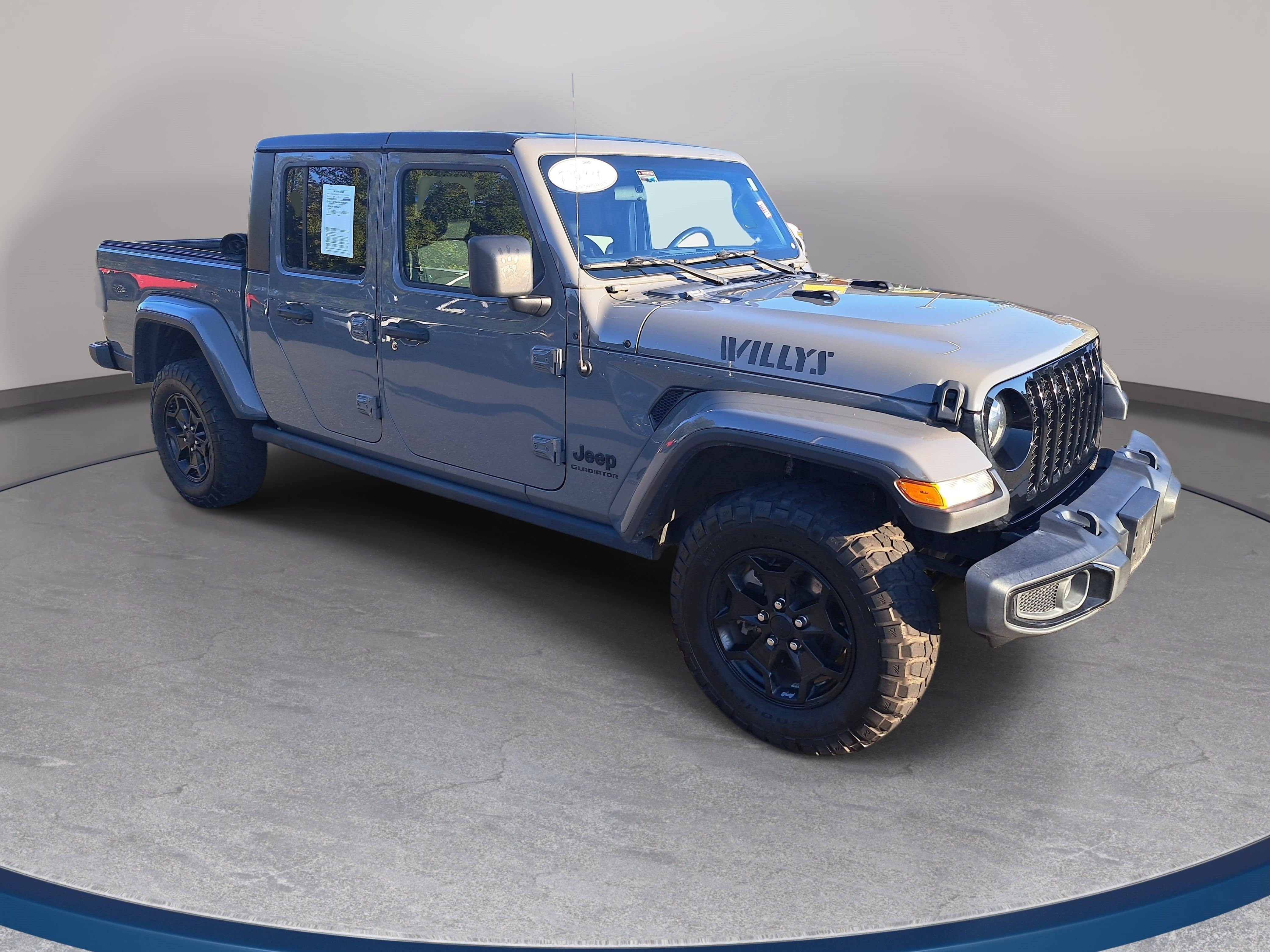 Used 2021 Jeep Gladiator Sport AWD/4WD image 3