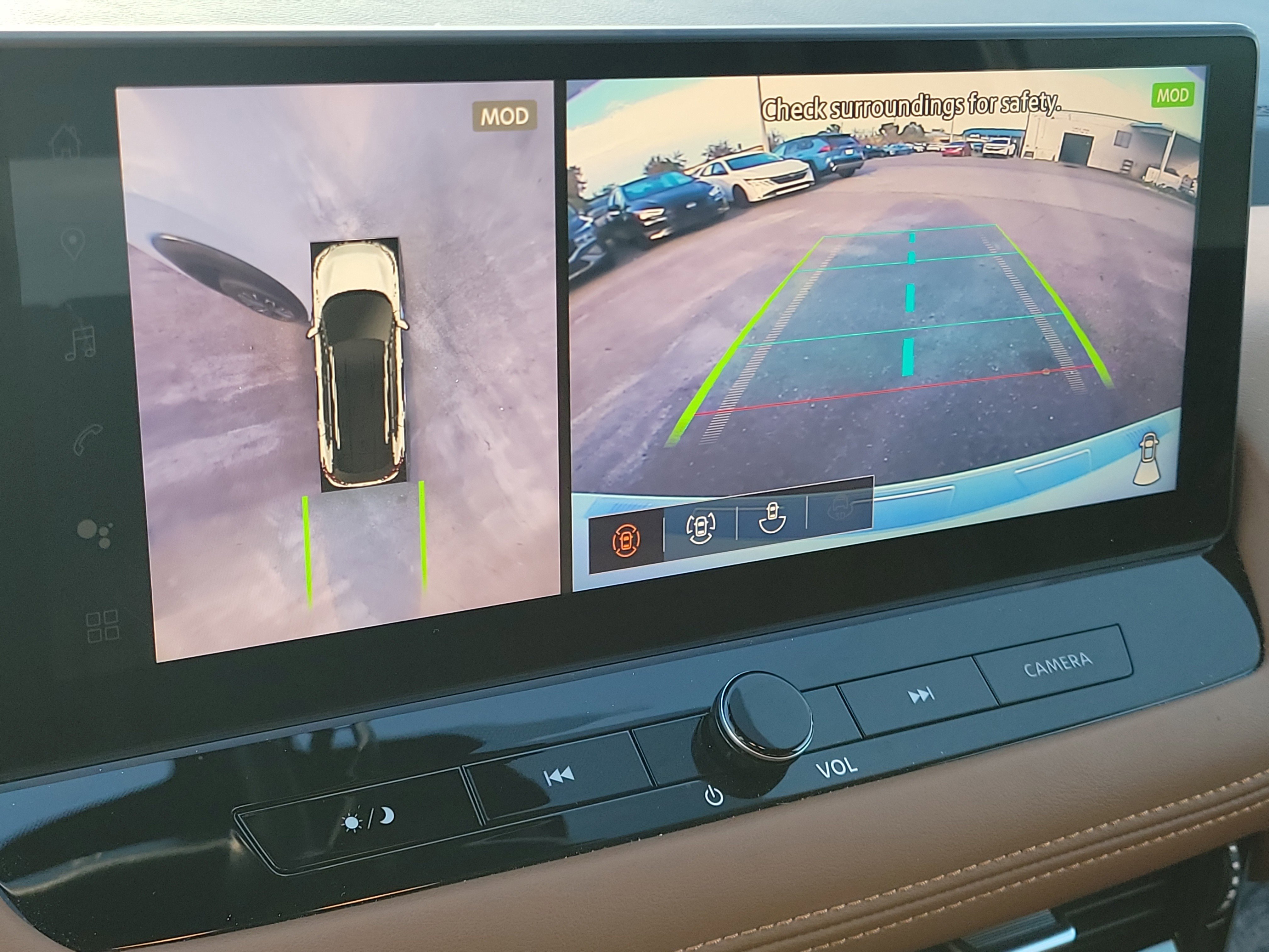 Used 2024 Nissan Rogue Platinum w/ Platinum Premium Package image 25