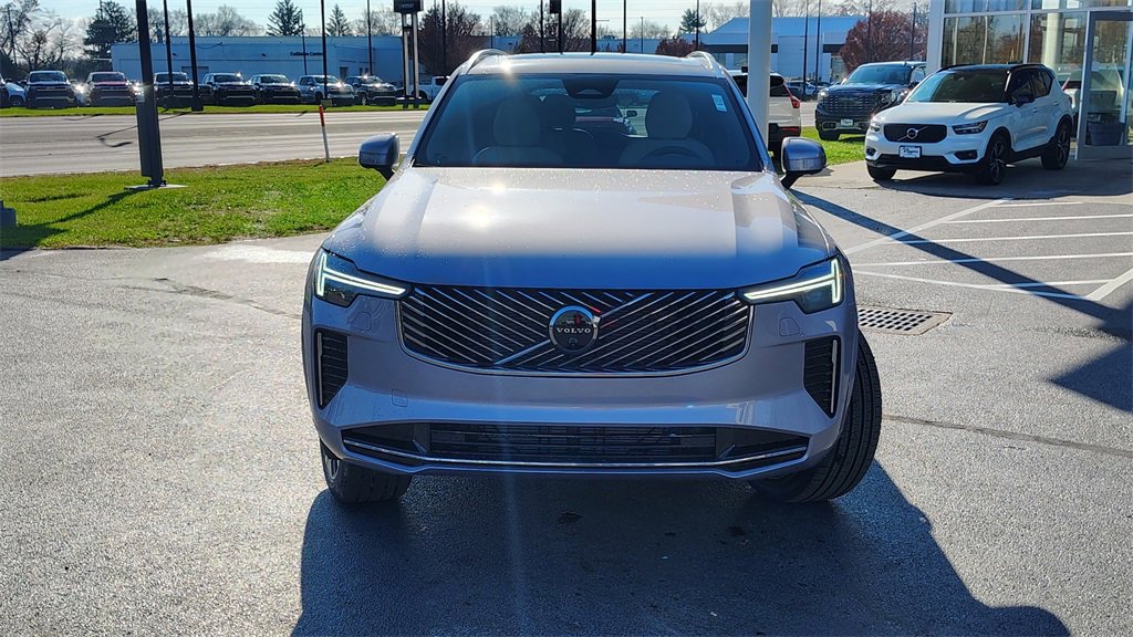 New 2026 Volvo XC90 B6 Plus image 35