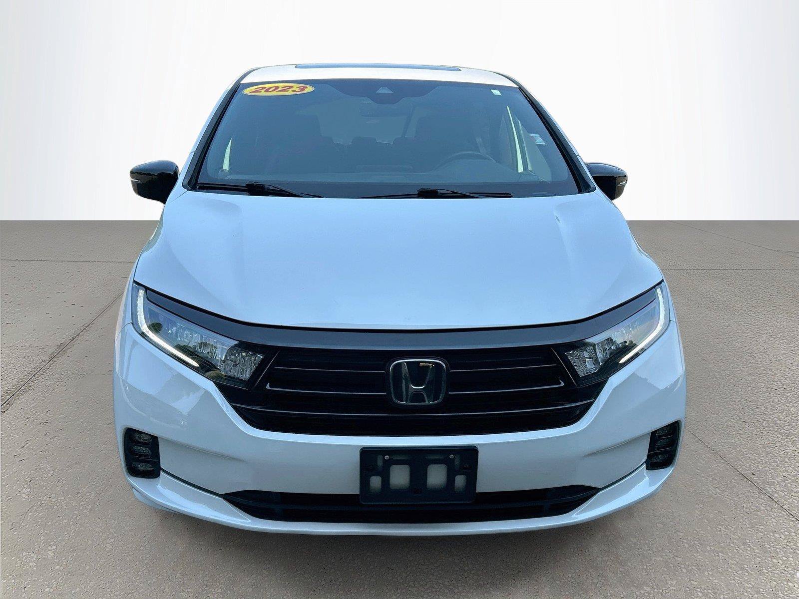 Used 2023 Honda Odyssey Sport image 9