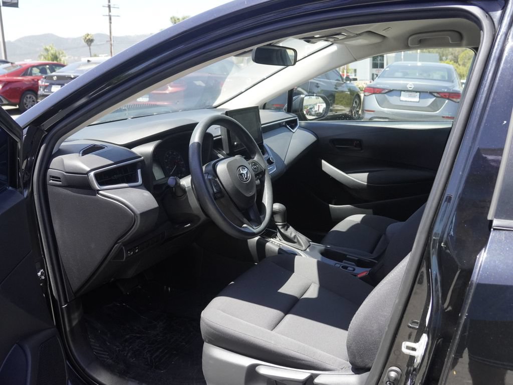 Used 2023 Toyota Corolla LE FWD image 19