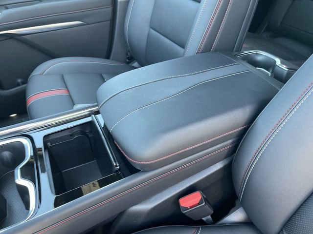 New 2026 Chevrolet Traverse RS w/ LPO, Floor Liner Package AWD/4WD image 21