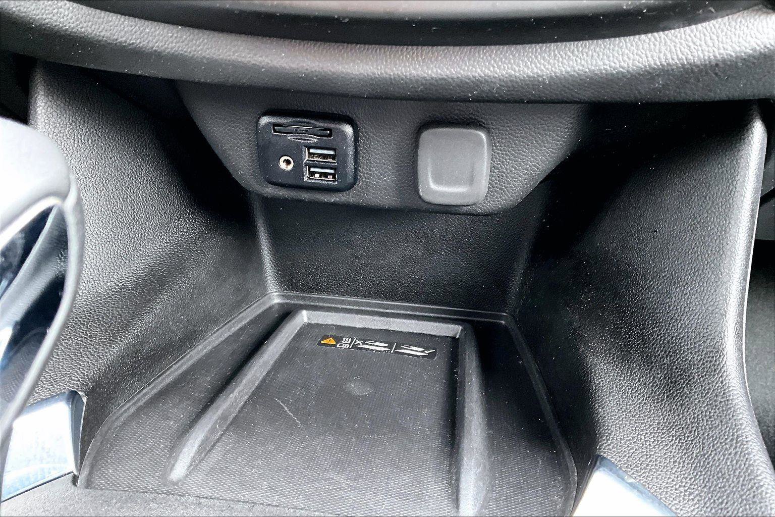 Used 2023 Chevrolet Traverse Premier image 34