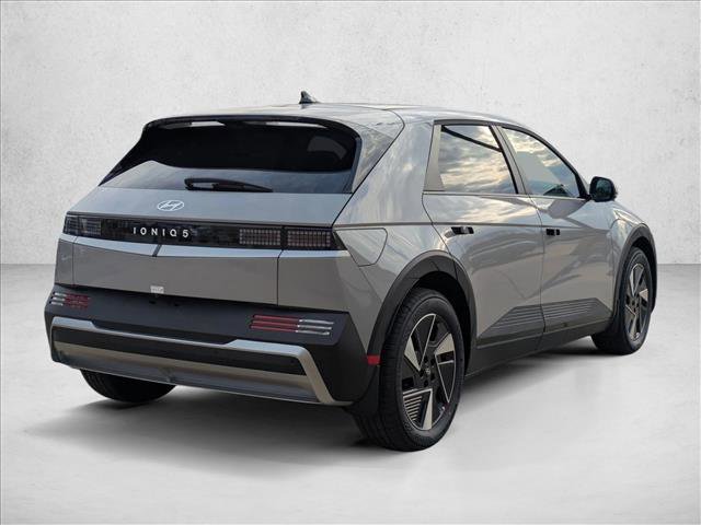 New 2026 Hyundai Ioniq 5 SE video 2