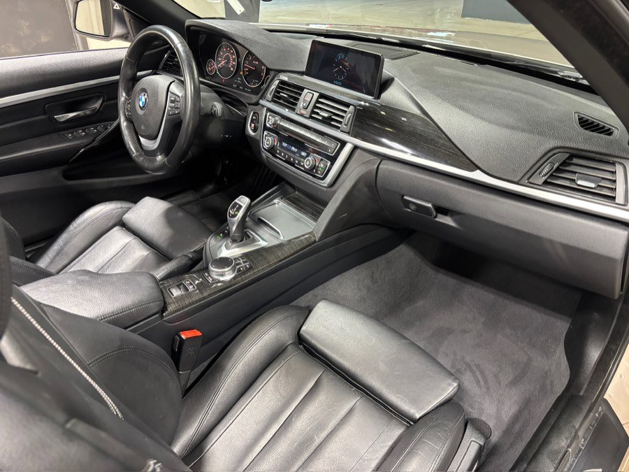 Used 2017 BMW 440i xDrive Convertible AWD/4WD image 6