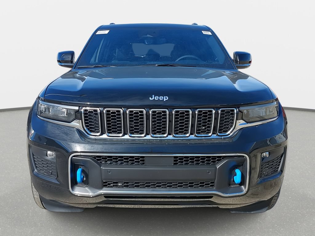 New 2024 Jeep Grand Cherokee Overland w/ Luxury Tech Group IV AWD/4WD image 2