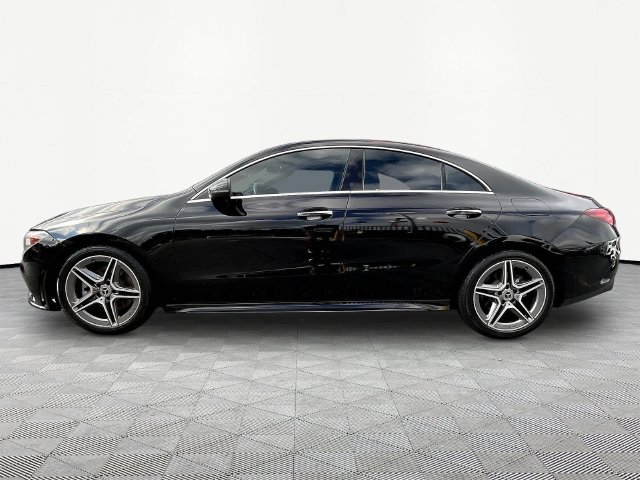 Used 2023 Mercedes-Benz CLA 250 image 4