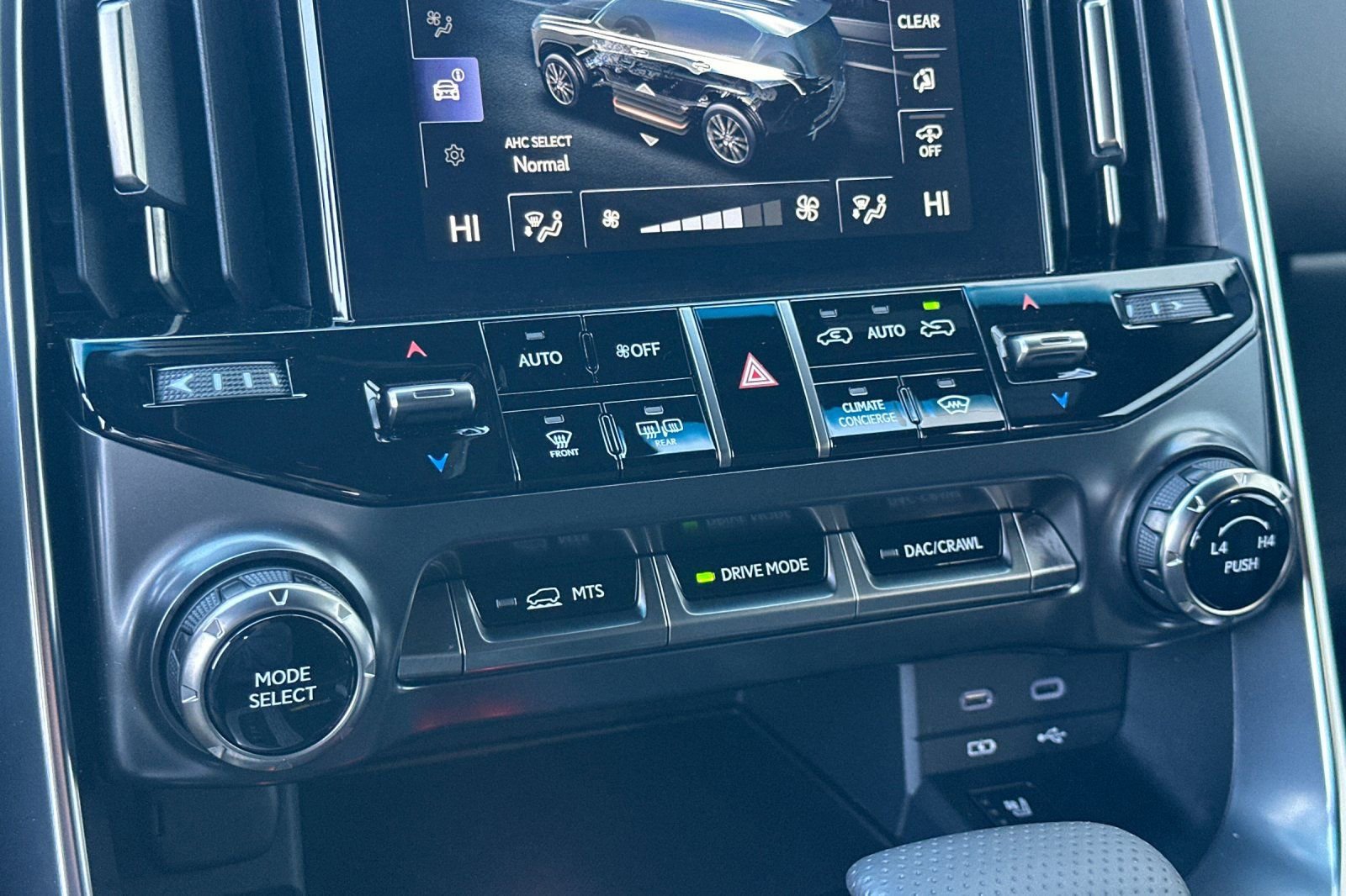 New 2026 Lexus LX 600 F Sport image 17