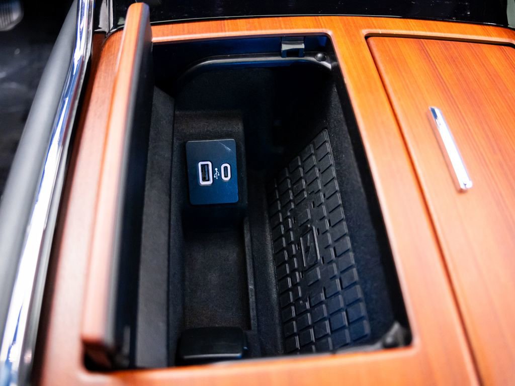 Used 2024 Lincoln Navigator Reserve image 30