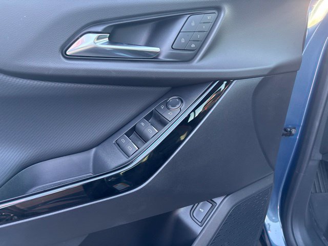 New 2027 Chevrolet Equinox RS w/ Convenience Package III FWD image 33