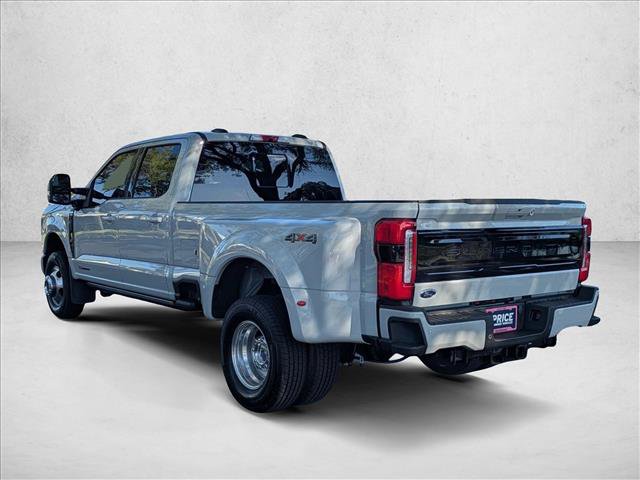 Used 2026 Ford F350 Platinum AWD/4WD image 7