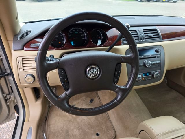 Used 2009 Buick Lucerne CXL FWD image 18