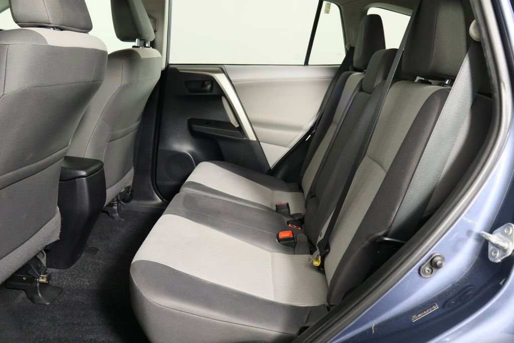 Used 2013 Toyota RAV4 LE image 16
