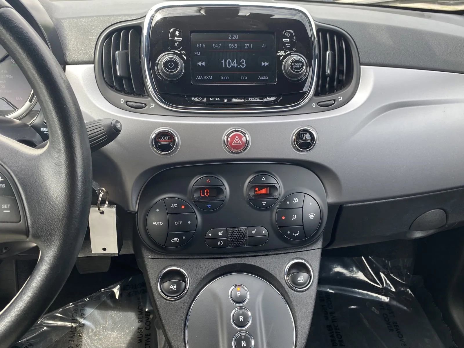 Used 2016 FIAT 500 e w/ Esport Package image 14