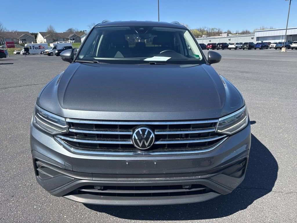 Used 2023 Volkswagen Tiguan SE image 7