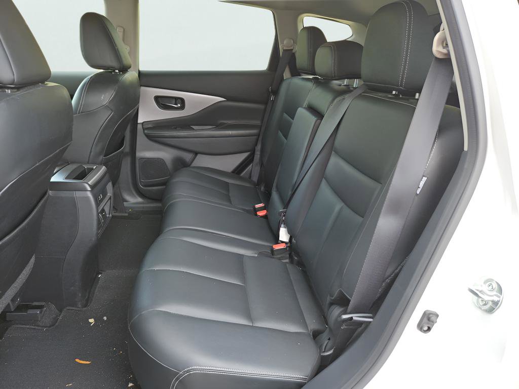 Used 2017 Nissan Rogue Sport SL image 34