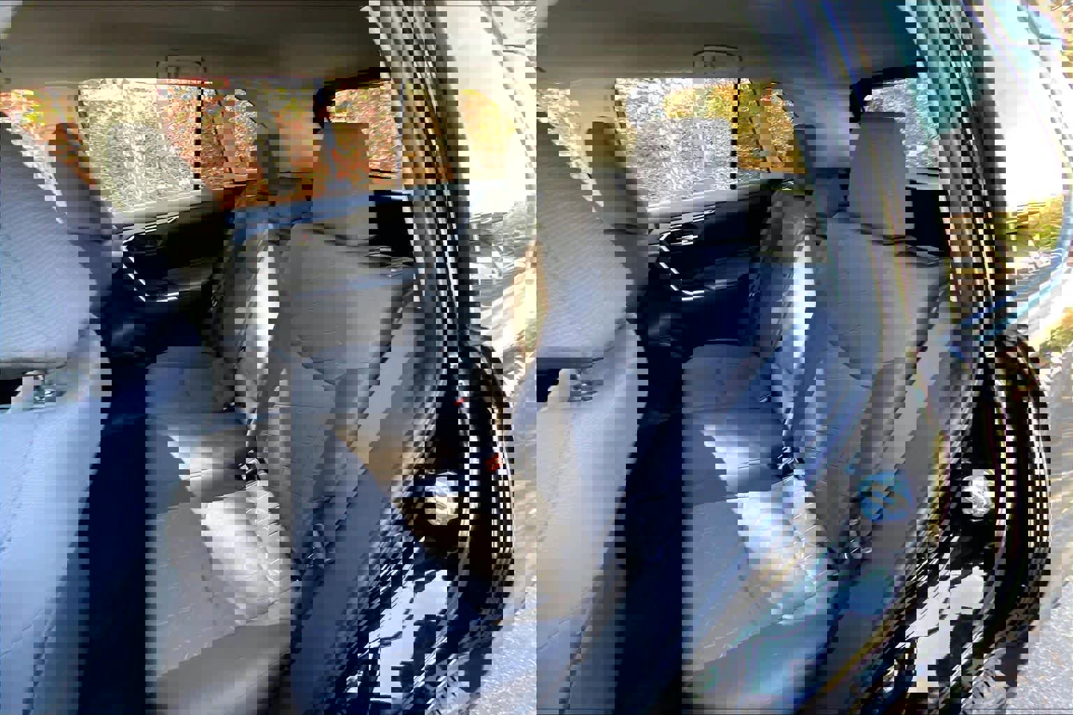 Used 2023 Toyota RAV4 XLE image 20