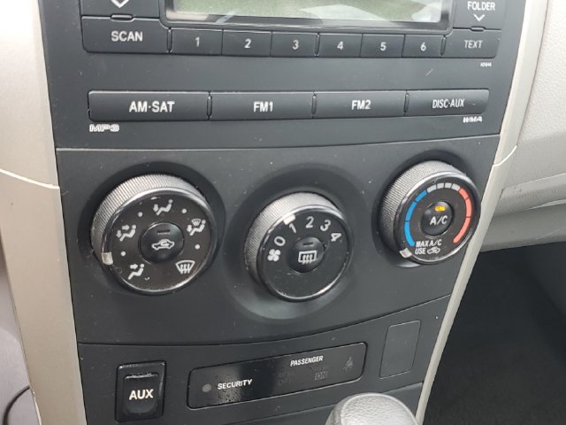 Used 2009 Toyota Corolla LE w/ All Weather Guard Pkg FWD image 17