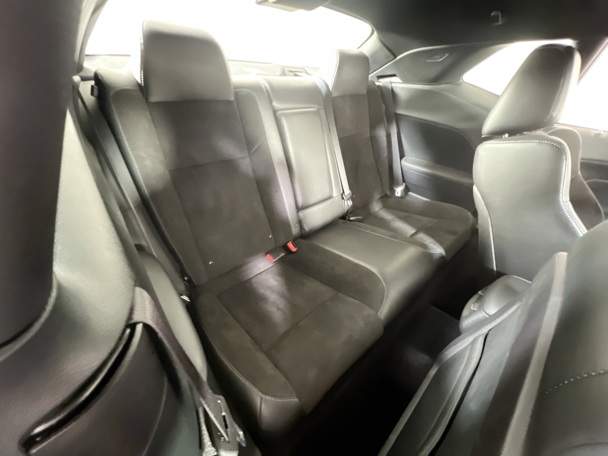 Used 2018 Dodge Challenger R/T Plus image 25