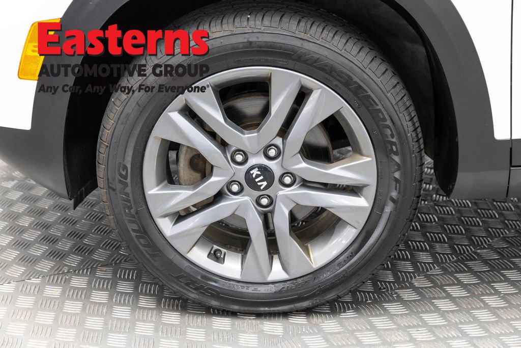 Used 2021 Kia Seltos S AWD/4WD image 31