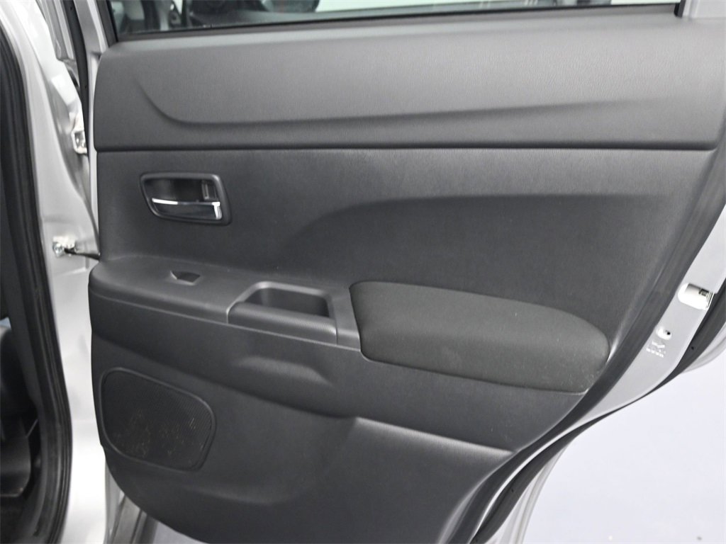 Used 2024 Mitsubishi Outlander Sport ES image 18