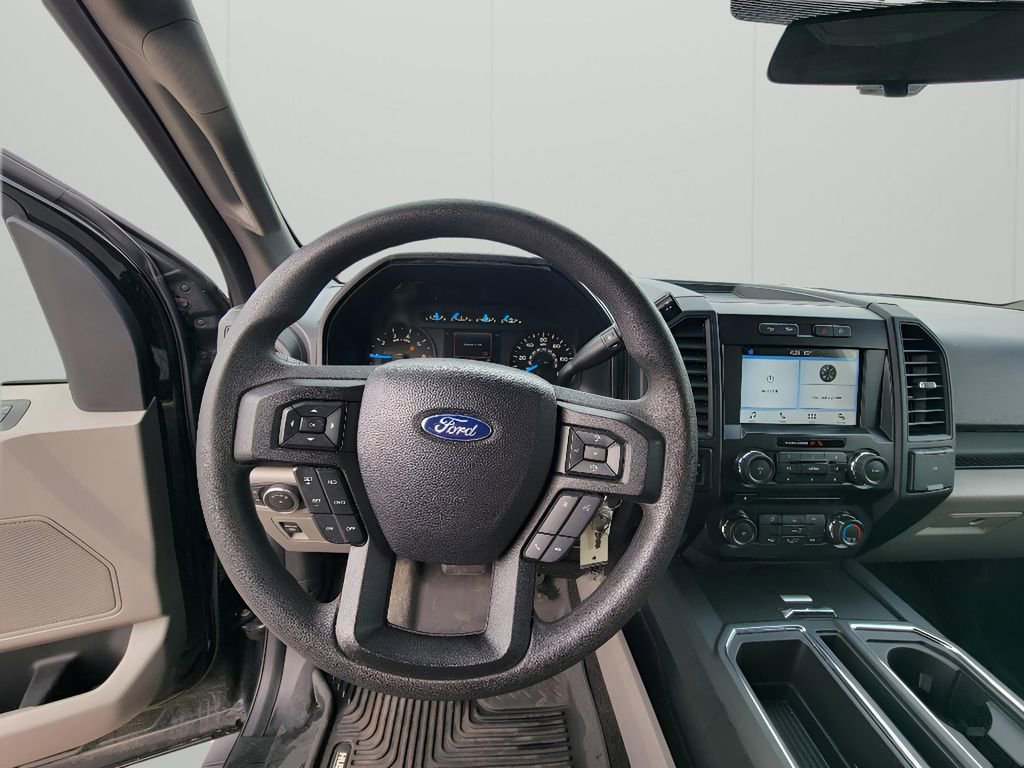 Used 2017 Ford F150 XL w/ Equipment Group 101A Mid image 12