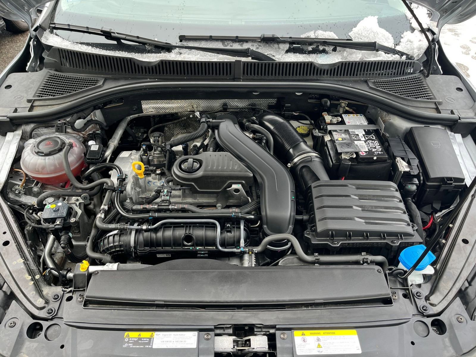 Used 2025 Volkswagen Jetta SE image 29