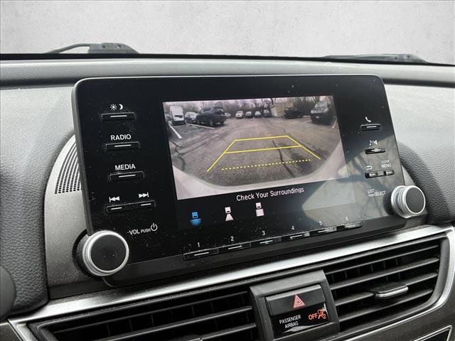 Used 2018 Honda Accord LX image 14
