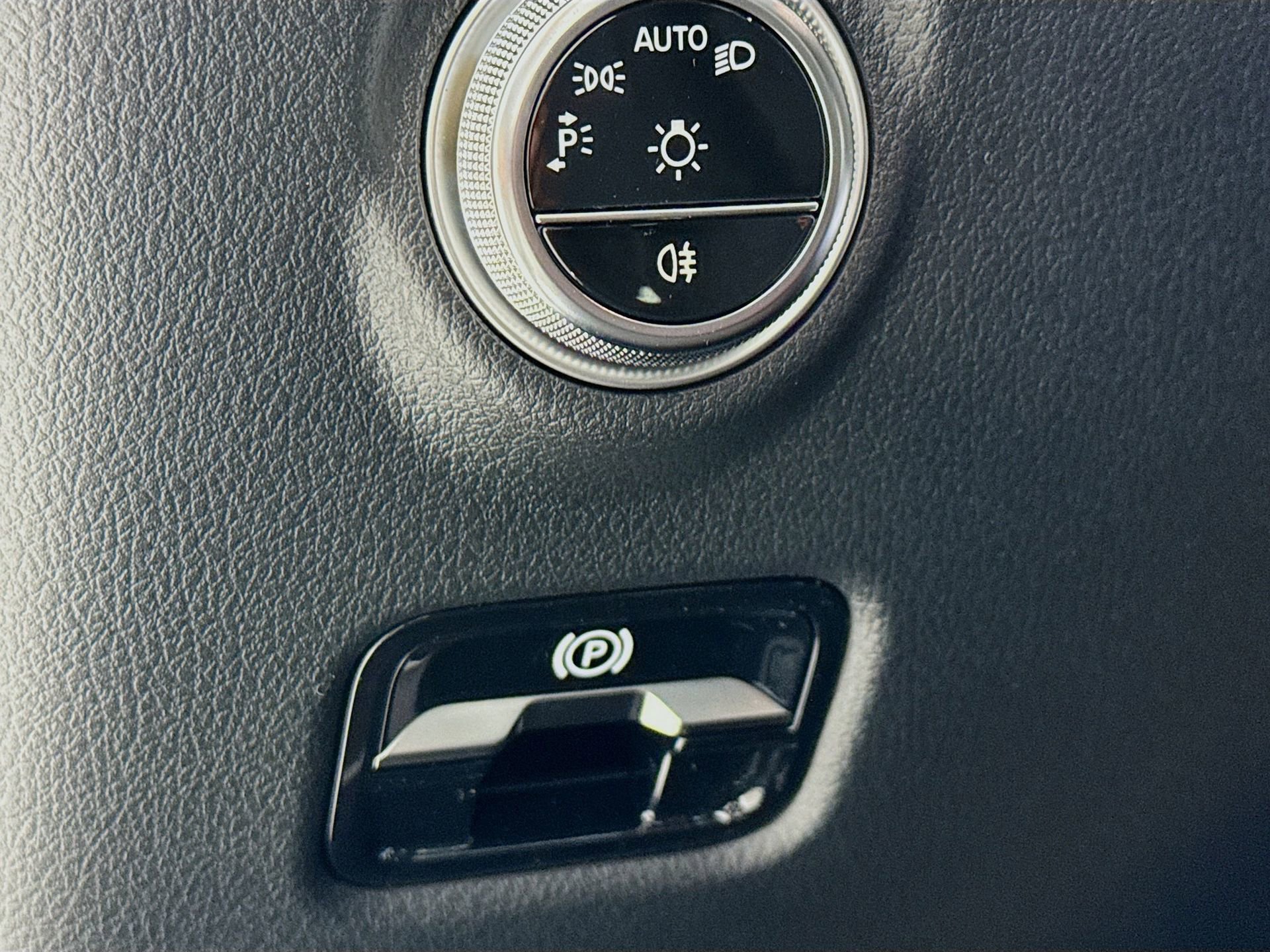 New 2026 Mercedes-Benz CLE 53 AMG 4MATIC Cabriolet image 11