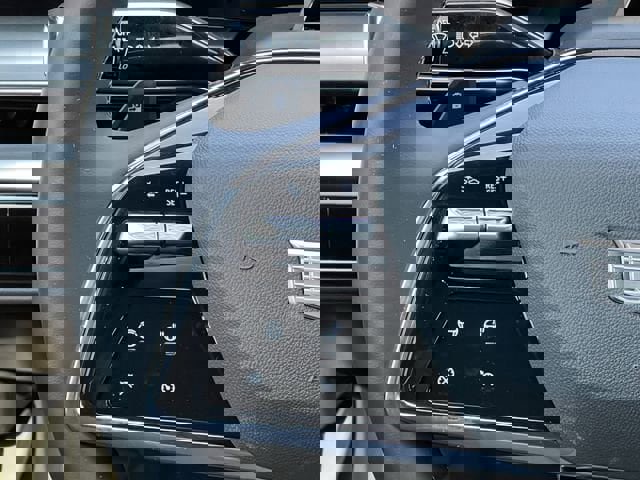 New 2026 Cadillac Lyriq Luxury image 12