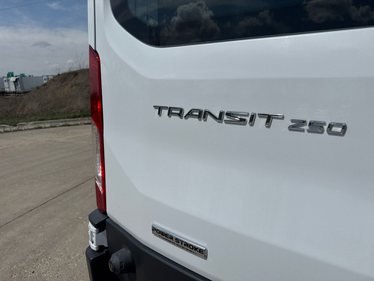 Used 2018 Ford Transit 250 148 Medium Roof w/ Interior Upgrade Package image 11