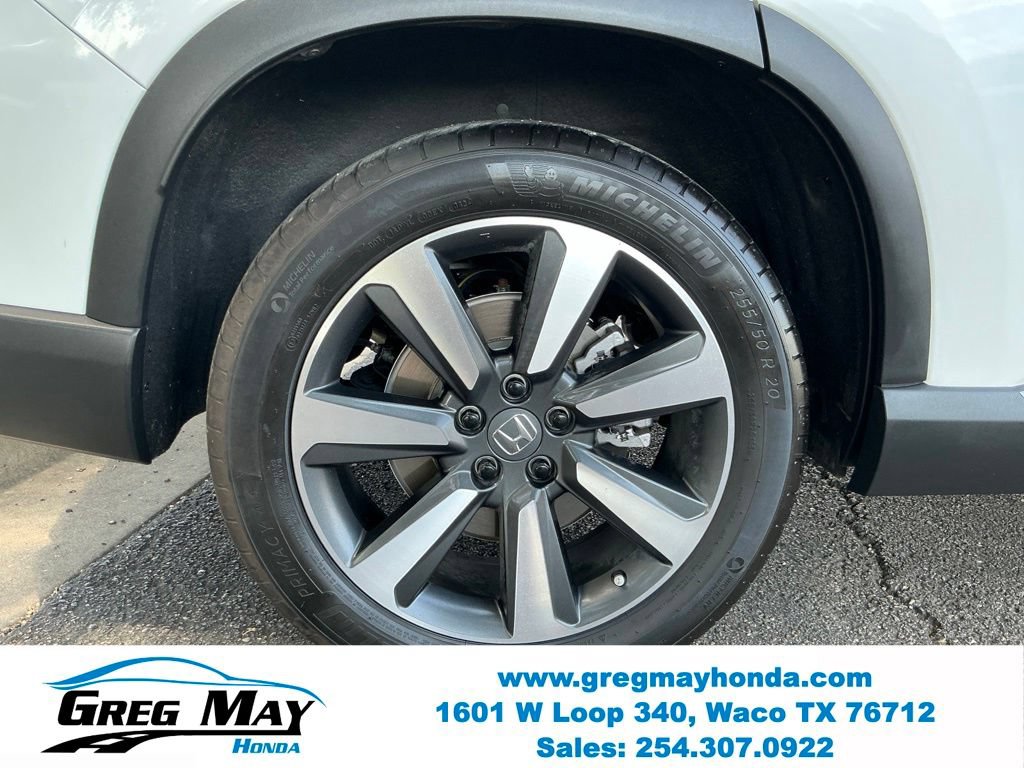 Used 2025 Honda Pilot Touring image 10