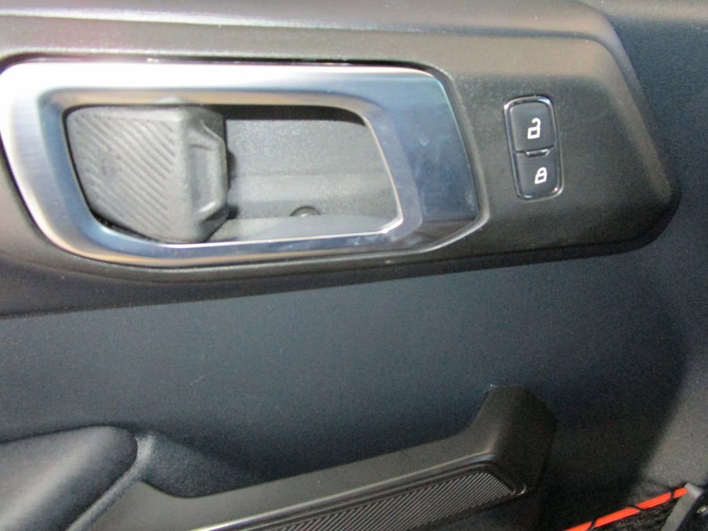 Used 2024 Ford Bronco Raptor w/ Interior Carbon Fiber Pack 6 image 25