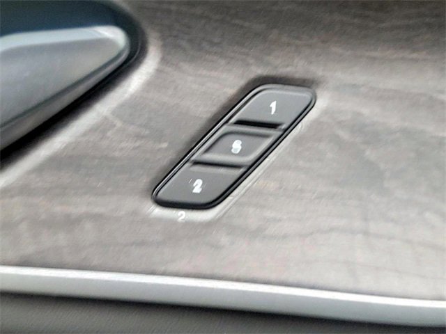 Used 2023 Jeep Grand Cherokee Limited image 31