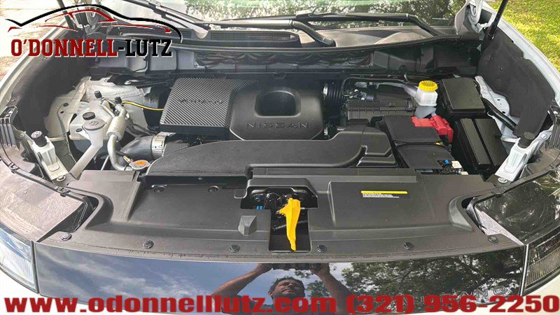 Used 2025 Nissan Murano Platinum w/ Cargo Package image 32
