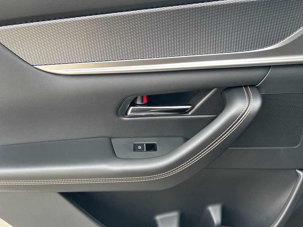 New 2025 MAZDA CX-90 Plug-In Hybrid w/ Premium Plus image 24