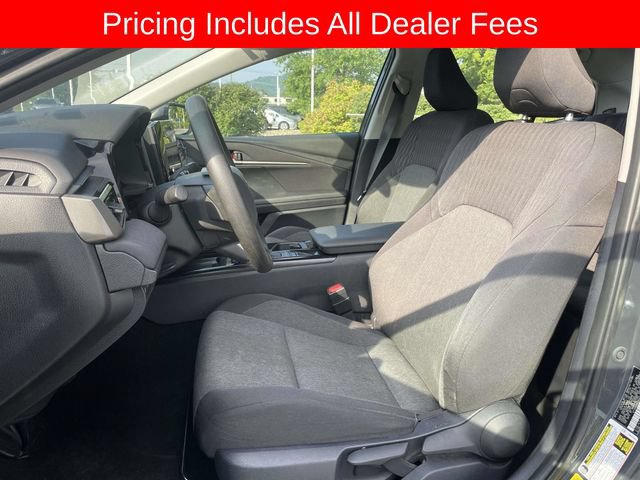 Used 2025 Toyota Camry LE FWD image 20